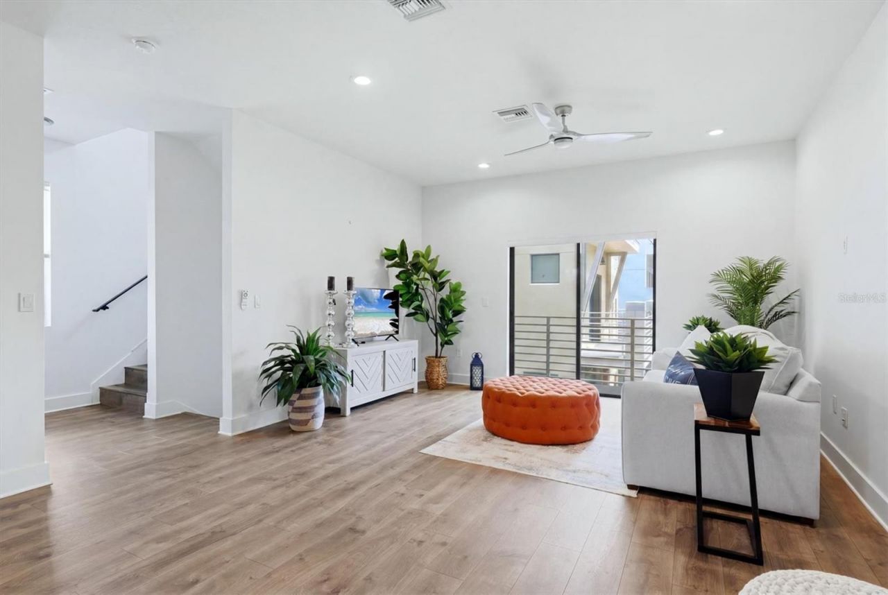 2551 11th Pl N, Saint Petersburg, FL 33713 Photo