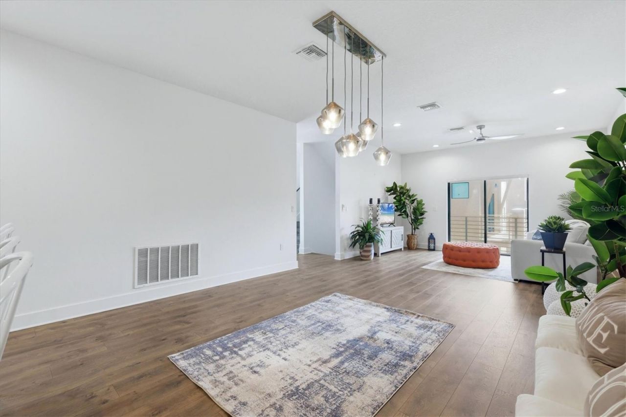 2551 11th Pl N, Saint Petersburg, FL 33713 Photo