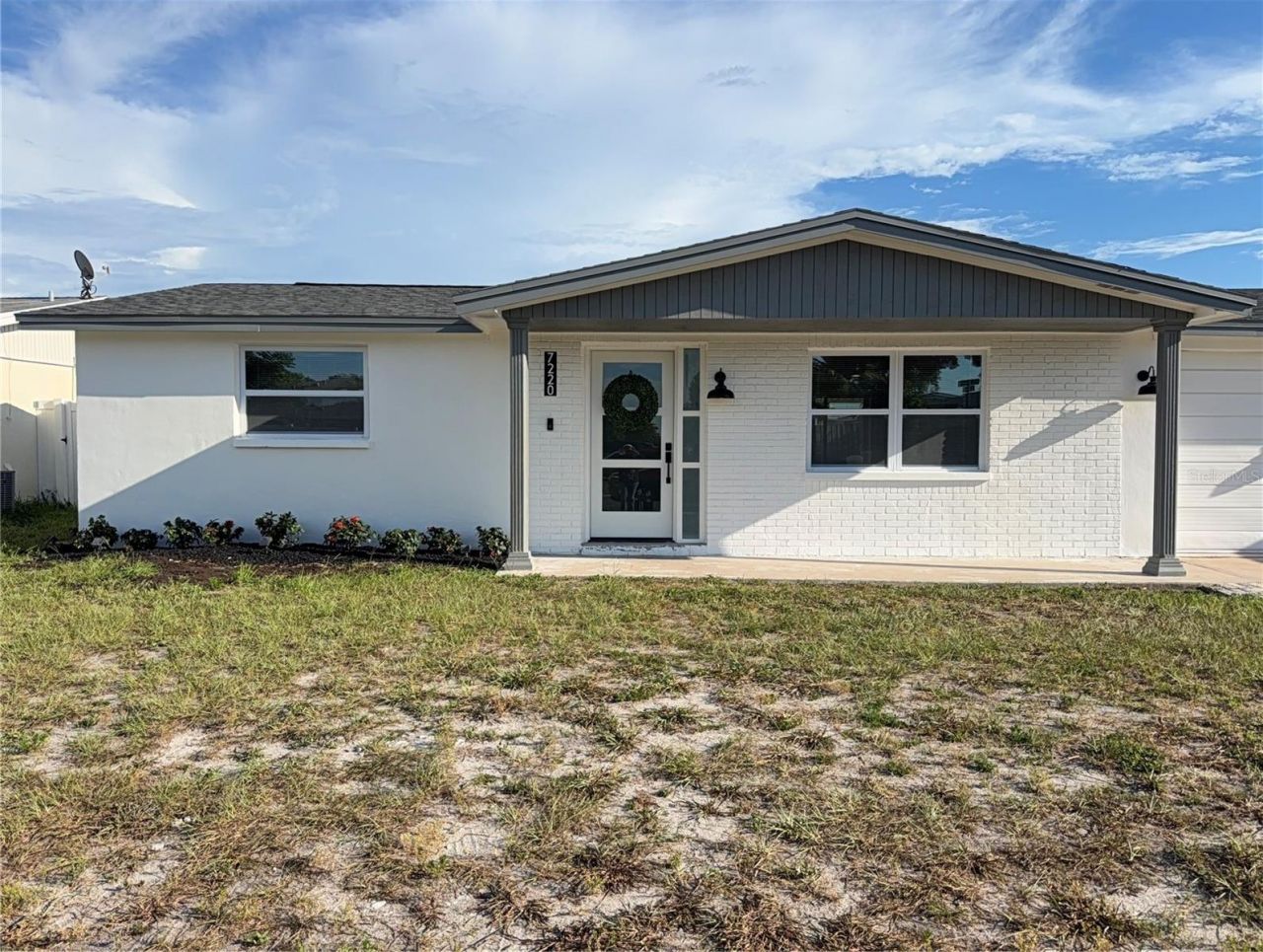 7220 Fox Hollow Drive, Port Richey, FL 34668 Photo