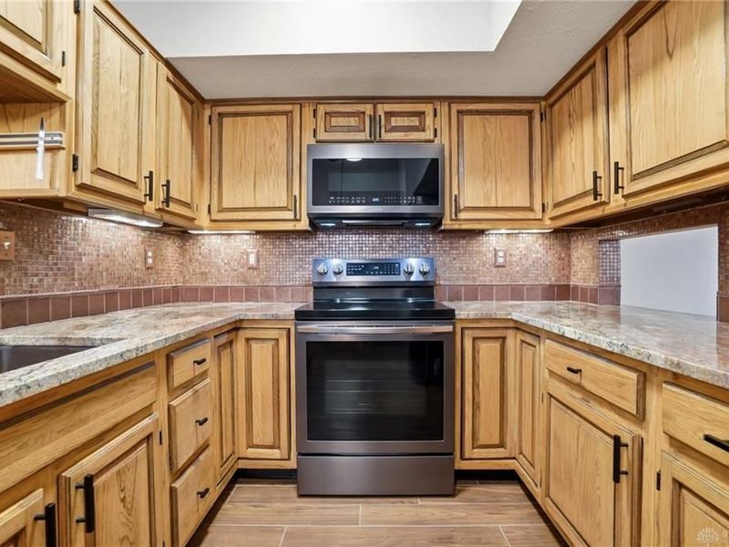 6071 N Quinella Way, Centerville, OH 45459 Photo 19
