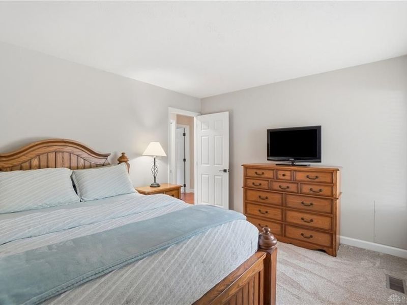 6071 N Quinella Way, Centerville, OH 45459 Photo 38