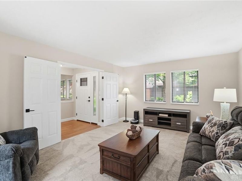 6071 N Quinella Way, Centerville, OH 45459 Photo 8