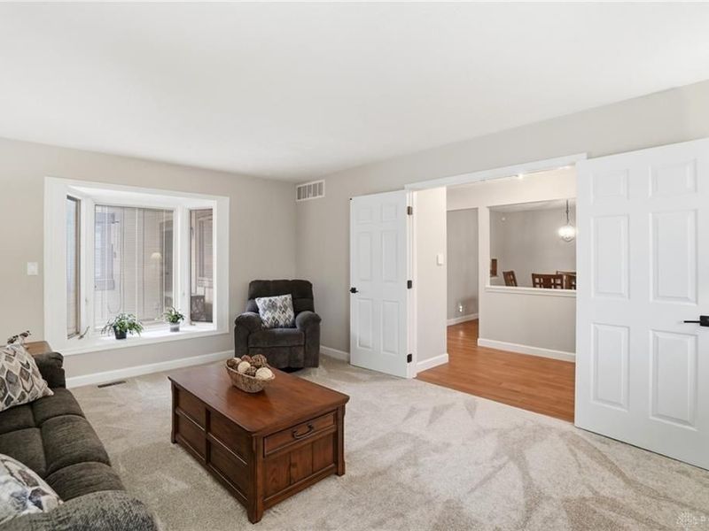 6071 N Quinella Way, Centerville, OH 45459 Photo 9