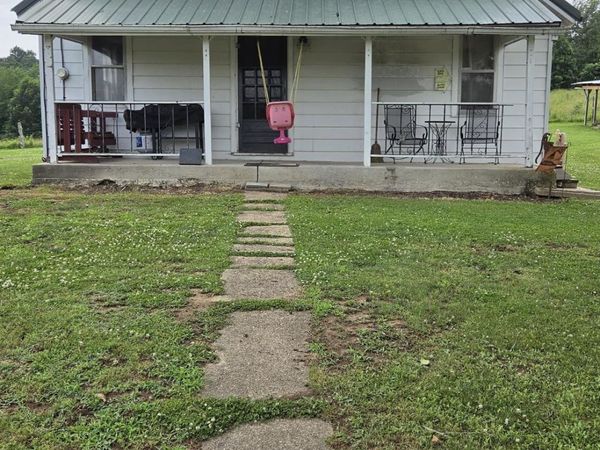 845 N Crowe Road, Bloomfield, IN 47424