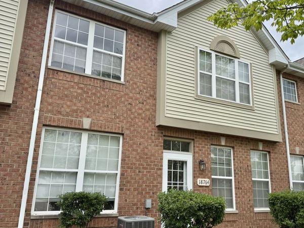 18764 S Burnside Station Drive, Mokena, IL 60448