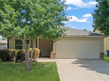 2839 Saint David Drive, Dallas, TX 75233