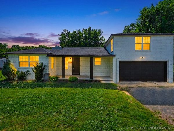 6112 N Yale Avenue , Tulsa, OK 74117