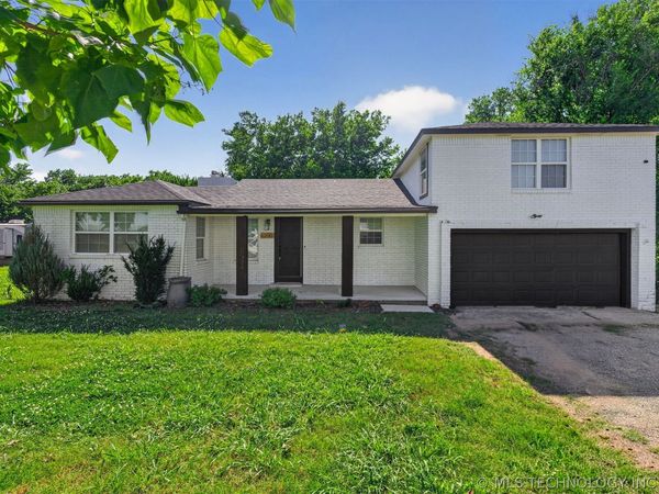 6112 N Yale Avenue , Tulsa, OK 74117