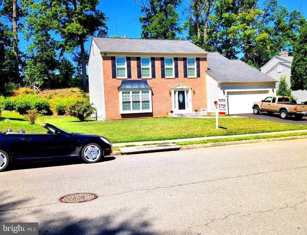 13220 Oak Farm Drive, Woodbridge, VA 22192 Main Photo