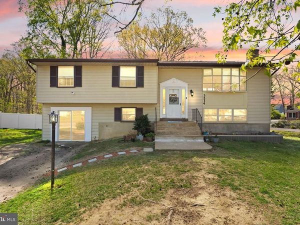 3214 WAVERLY DRIVE , FREDERICKSBURG, VA 22407