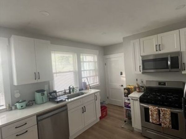 9 Carruth St, Unit 1, Quincy, MA 02170
