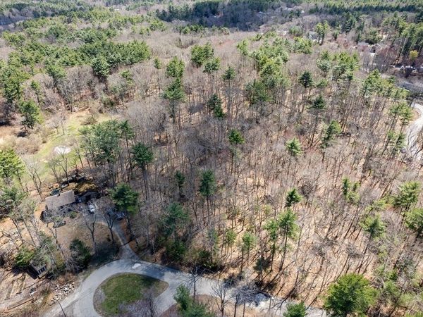 13 Whipple Woods Road, Gloucester, MA 01930