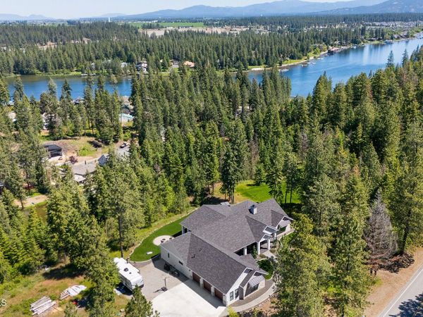 7353 W Riverview DR, Coeur d'Alene, ID 83814