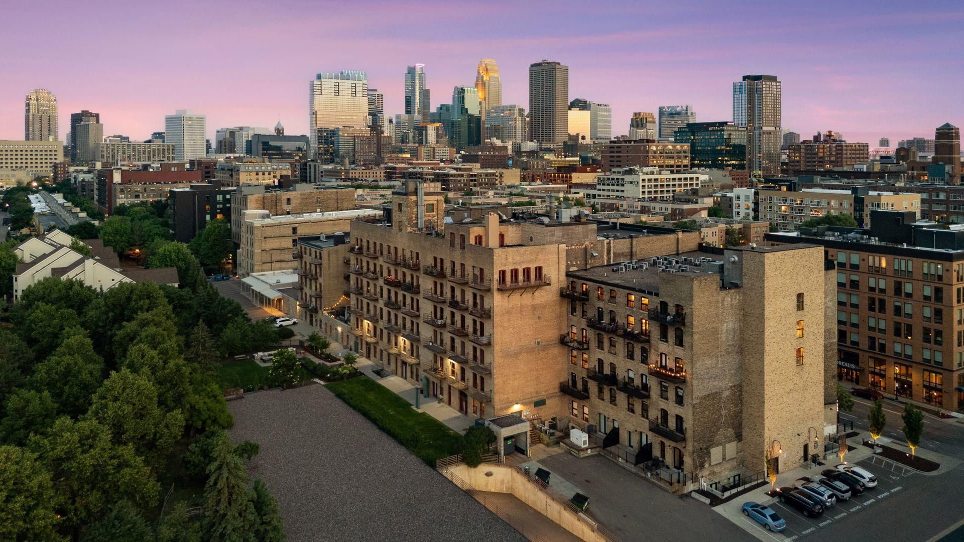 716 N 1st Street , Minneapolis, MN 55401