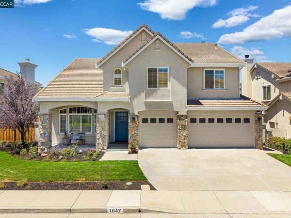 1047 Rolling Woods Way, Concord, CA 94521