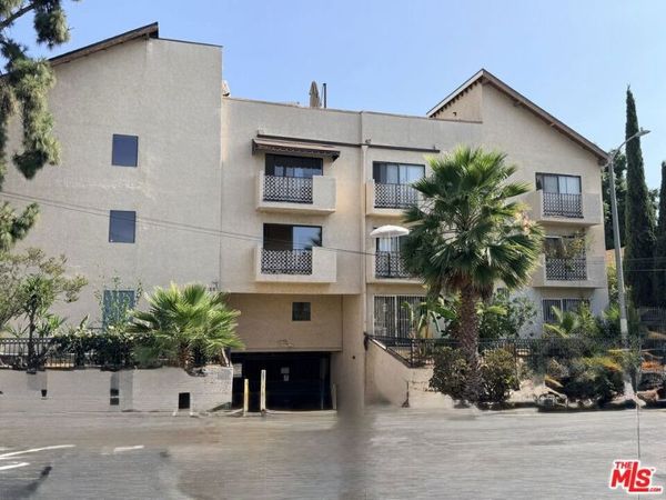 5125 Harold Way, Unit 202, Los Angeles, CA 90027