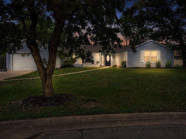 508 San Jacinto DR, Rockdale, TX 76567