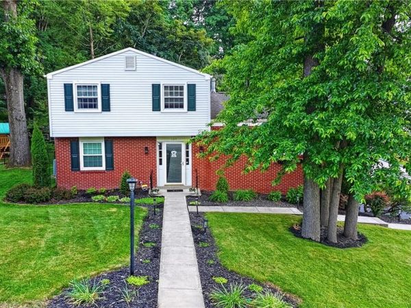 107 Loire Valley Dr, Pittsburgh, PA 15209