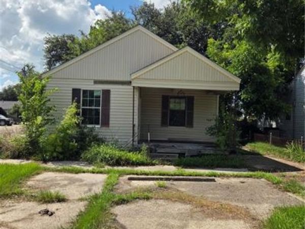 1000 MAIN Street , LaPlace, LA 70068