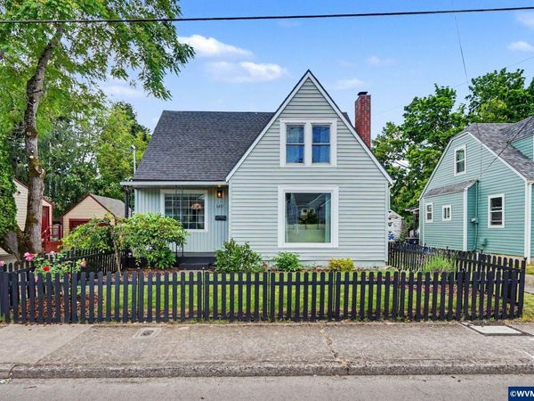 1435 17th St NE, Salem, OR 97301