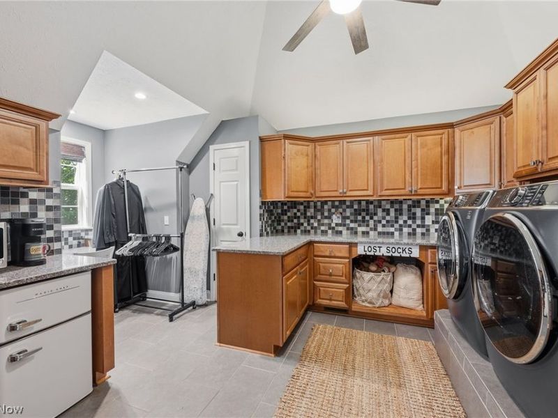 20108 Kylemore Drive, Strongsville, OH 44149 Photo 38