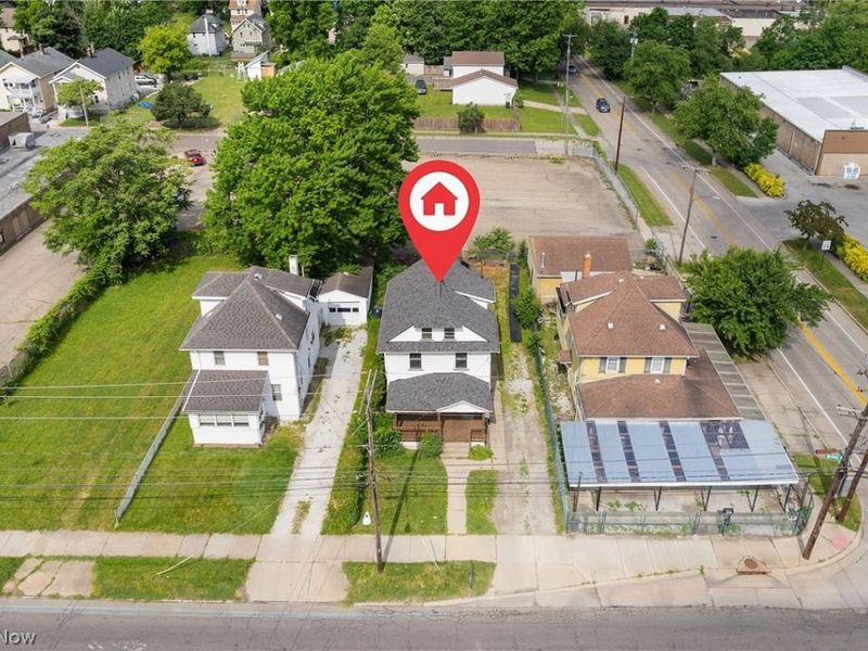 1012 Brown Street, Akron, OH 44301 Photo 2