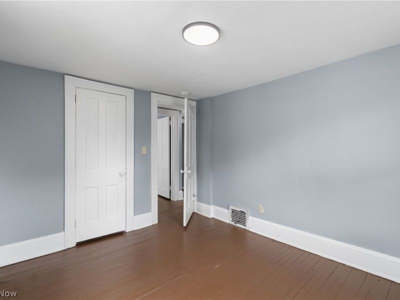 1012 Brown Street, Akron, OH 44301 Photo 21