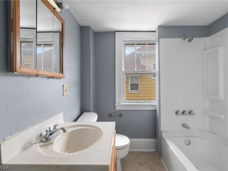 1012 Brown Street, Akron, OH 44301 Photo 26