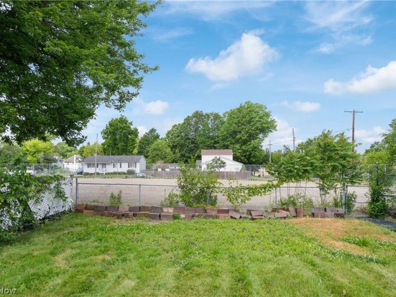 1012 Brown Street, Akron, OH 44301 Photo 35