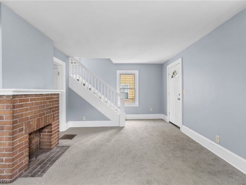 1012 Brown Street, Akron, OH 44301 Photo 4