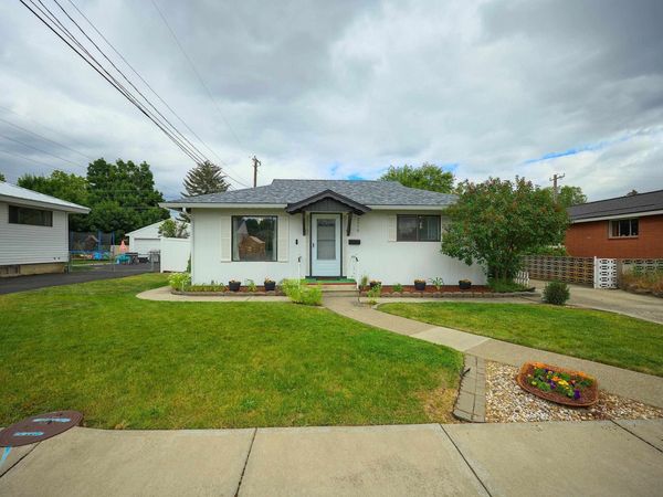 2516 N Julia St, Spokane, WA 99217