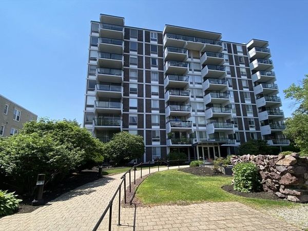 60 Babcock St, Unit 94, Brookline, MA 02446