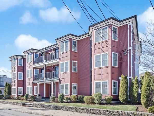 32 Common Street, Unit 2-3, Waltham, MA 02451