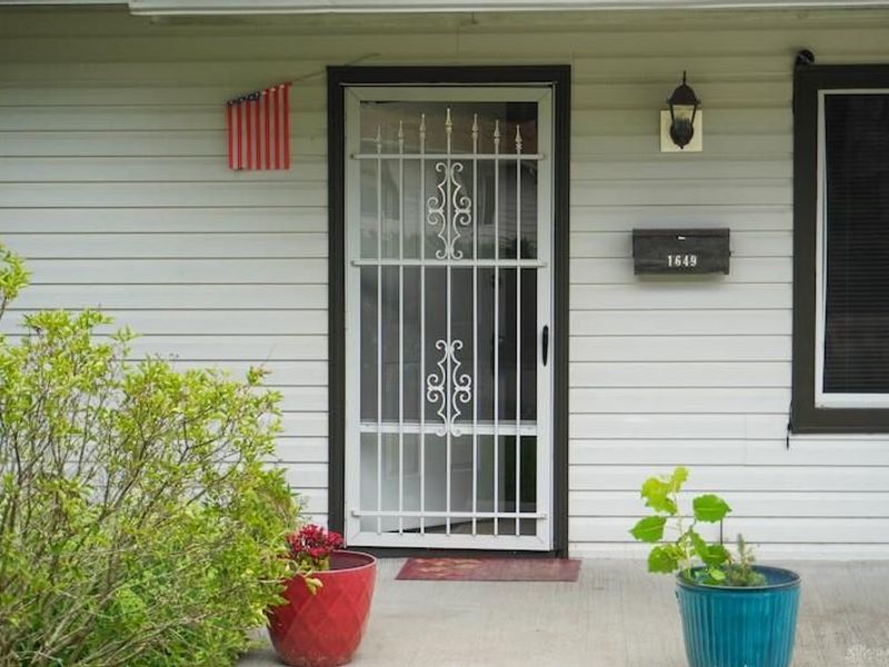 1649 Dale Ridge Road, New Carlisle, OH 45344 Photo 5