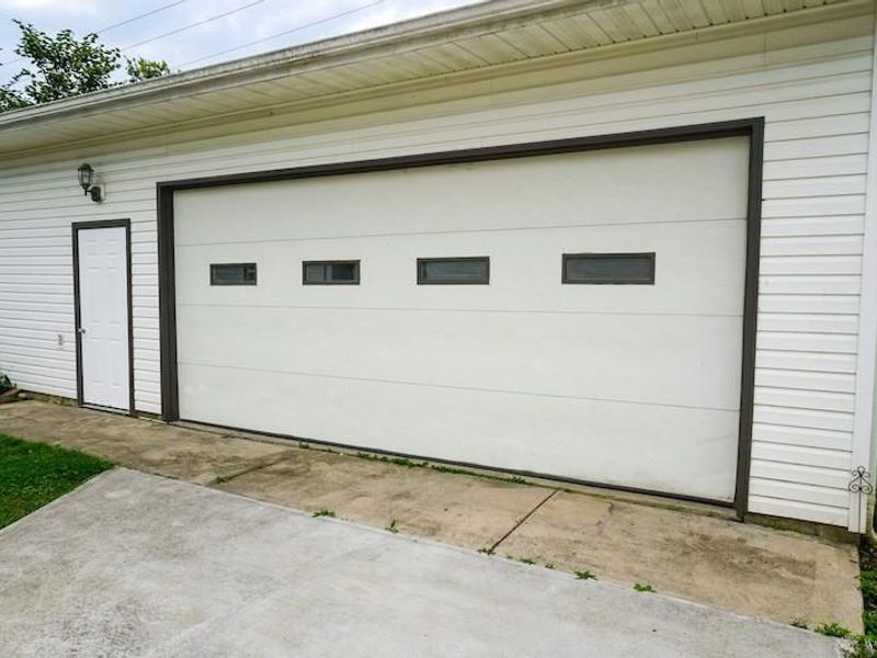1649 Dale Ridge Road, New Carlisle, OH 45344 Photo 8