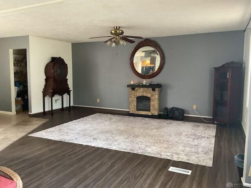 1649 Dale Ridge Road, New Carlisle, OH 45344 Photo 9