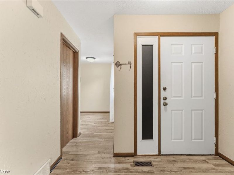 931 Trimble Drive, Akron, OH 44307 Photo 4