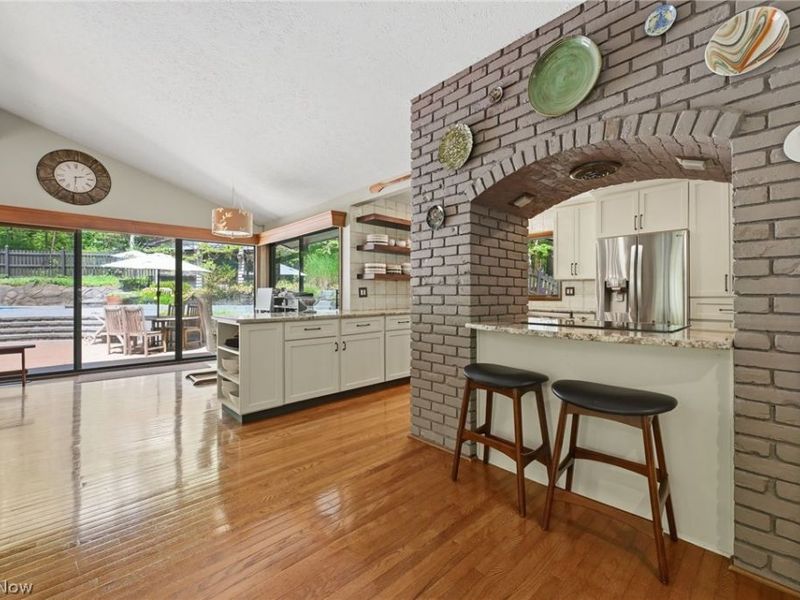 10625 Glen Forest Trail, Brecksville, OH 44141 Photo 12