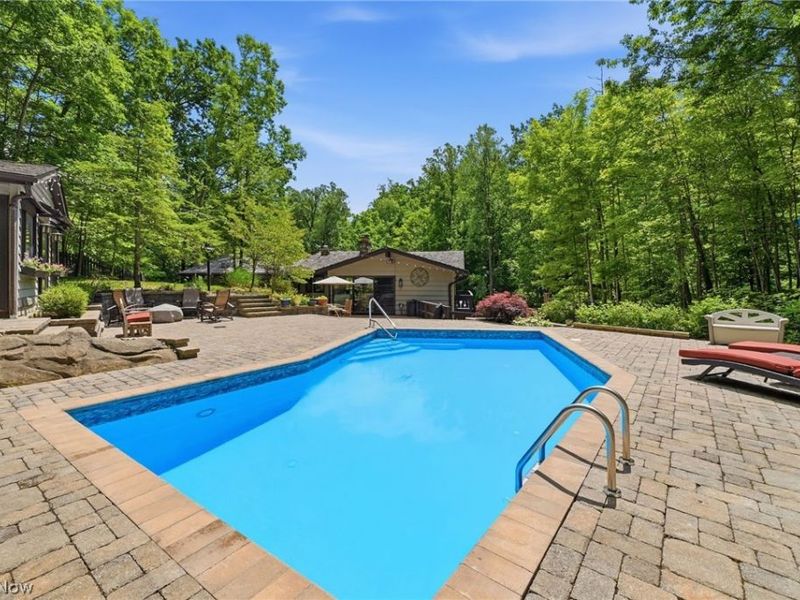 10625 Glen Forest Trail, Brecksville, OH 44141 Photo 2