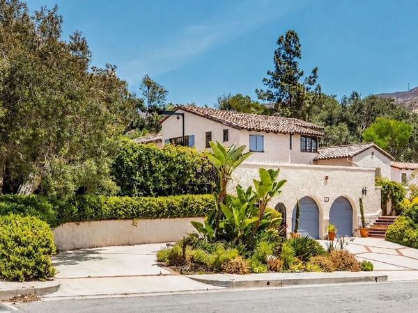 17447 Camino De Yatasto, Pacific Palisades, CA 90272