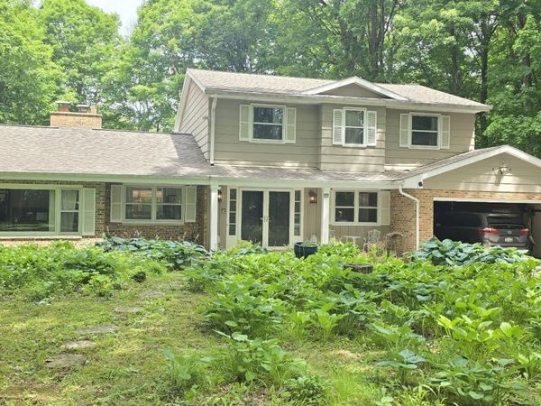 8480 W Edgerton Ave, Greendale, WI 53129