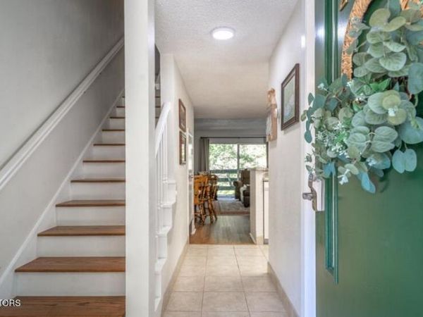 260 Roaring Fork Rd, Gatlinburg, TN 37738