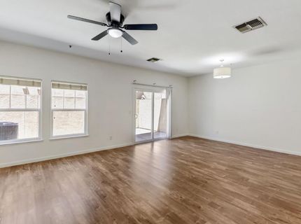 3301 N Park Dr #3815, Unit 3815, Sacramento, CA 95835 Photo
