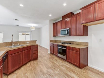 3301 N Park Dr #3815, Unit 3815, Sacramento, CA 95835 Photo