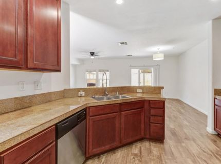 3301 N Park Dr #3815, Unit 3815, Sacramento, CA 95835 Photo
