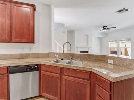 3301 N Park Dr #3815, Unit 3815, Sacramento, CA 95835 Photo