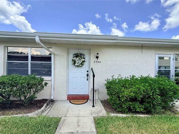 2304 GLENMORE CIRCLE, Unit 327, SUN CITY CENTER, FL 33573