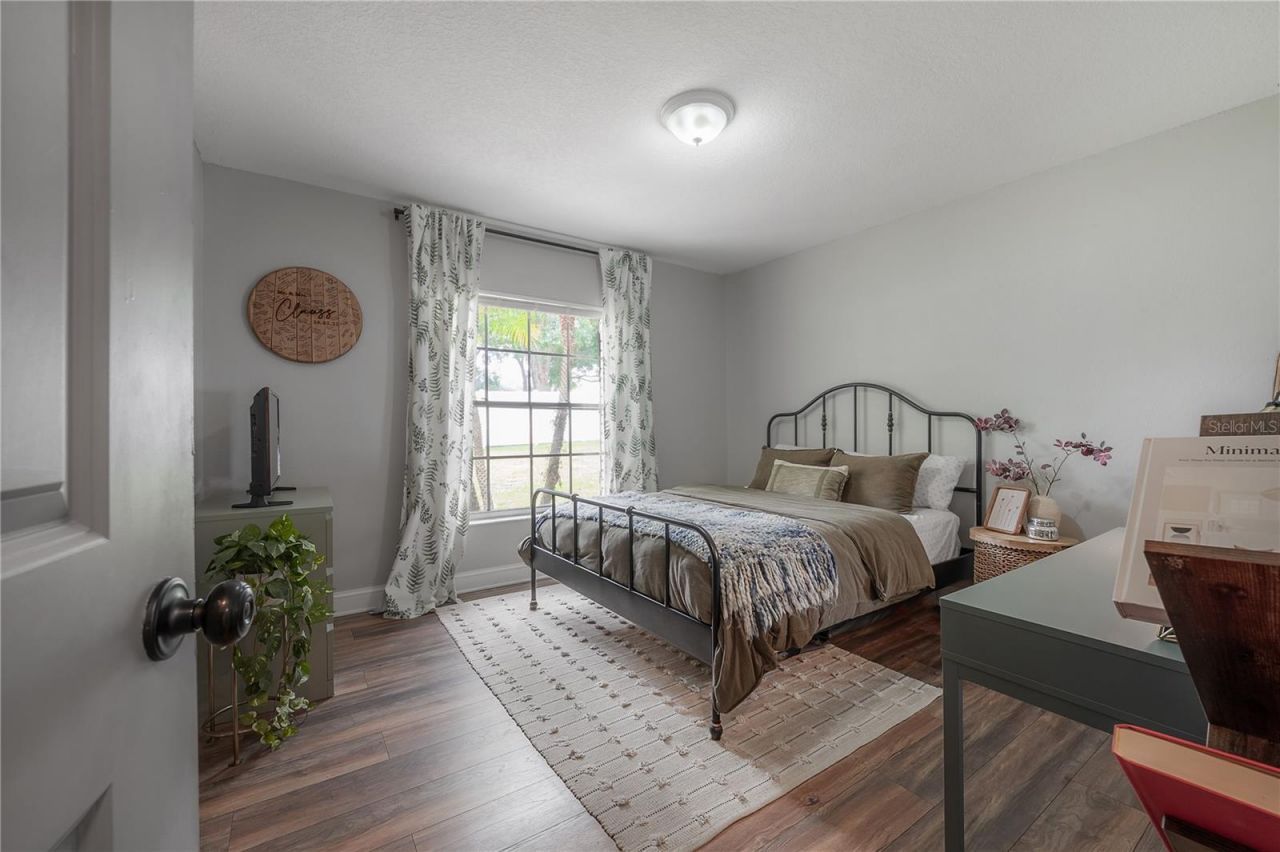608 Sunset Lane, Lutz, FL 33549 Photo