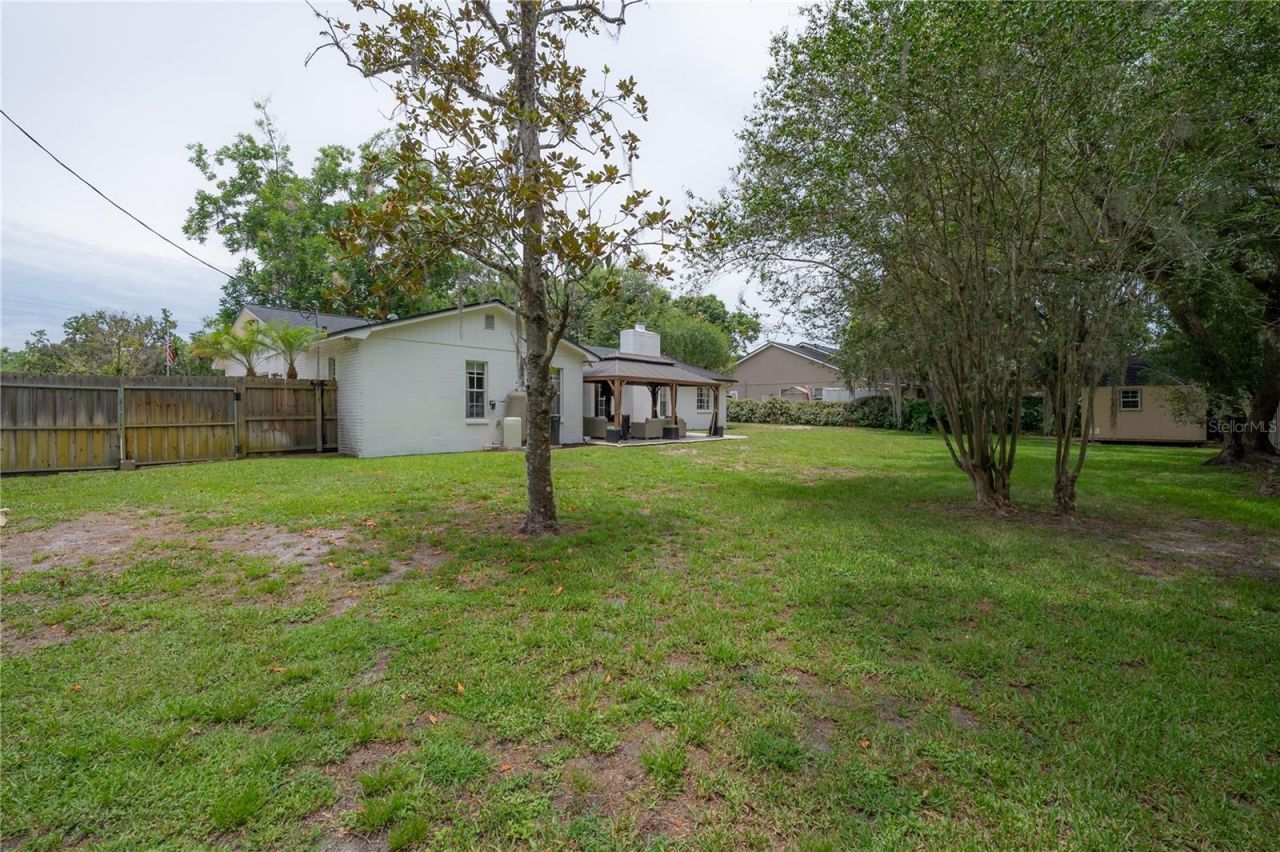 608 Sunset Lane, Lutz, FL 33549 Photo