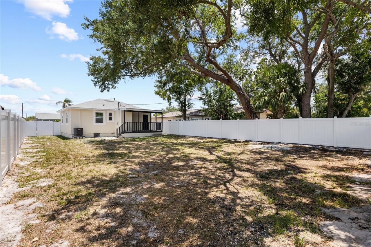 513 88th Avenue N, Saint Petersburg, FL 33702 Photo